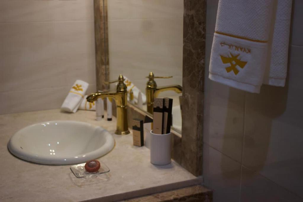 فندق كيان - Kyan Hotel Khamis Mushait Ngoại thất bức ảnh
