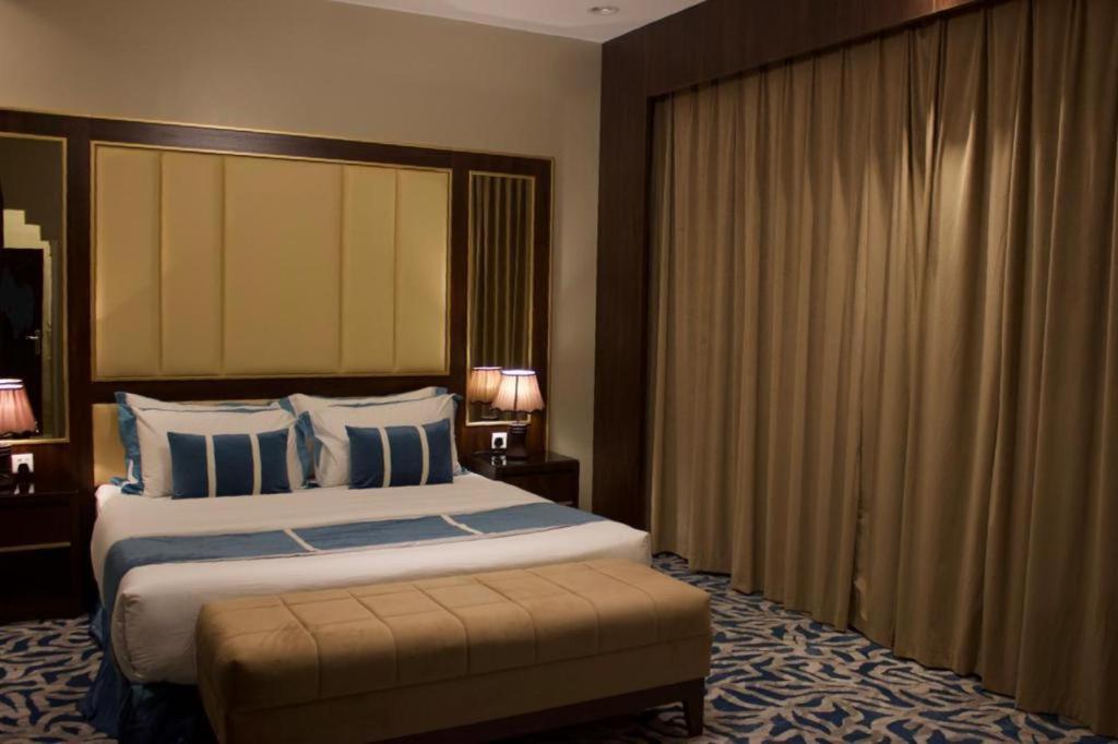 فندق كيان - Kyan Hotel Khamis Mushait Ngoại thất bức ảnh